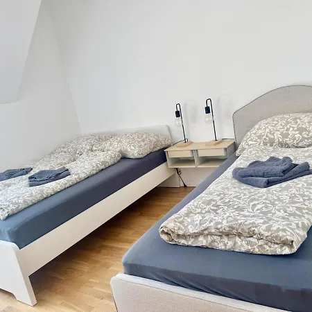 Modern With Patio Apartamento Wiener Neudorf