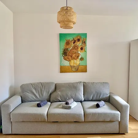 Modern With Patio Apartamento *