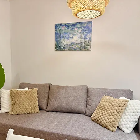 Modern With Patio Apartamento